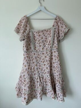 Women’s American Eagle Pink Floral Dress